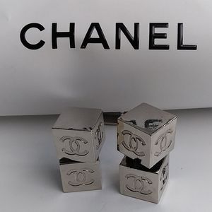 Chanel buttons